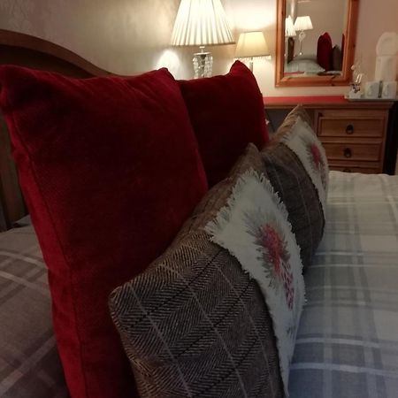Toads Croak Bed & Breakfast Inverness Ngoại thất bức ảnh